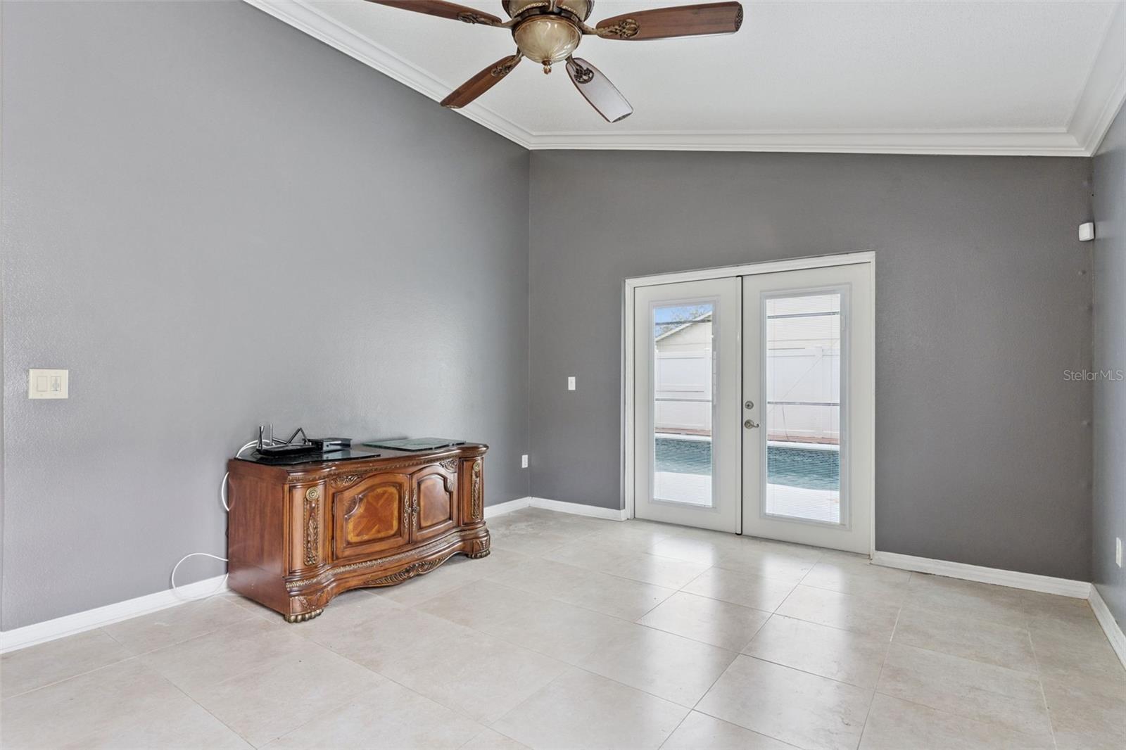 WINDING CREEK - Residential