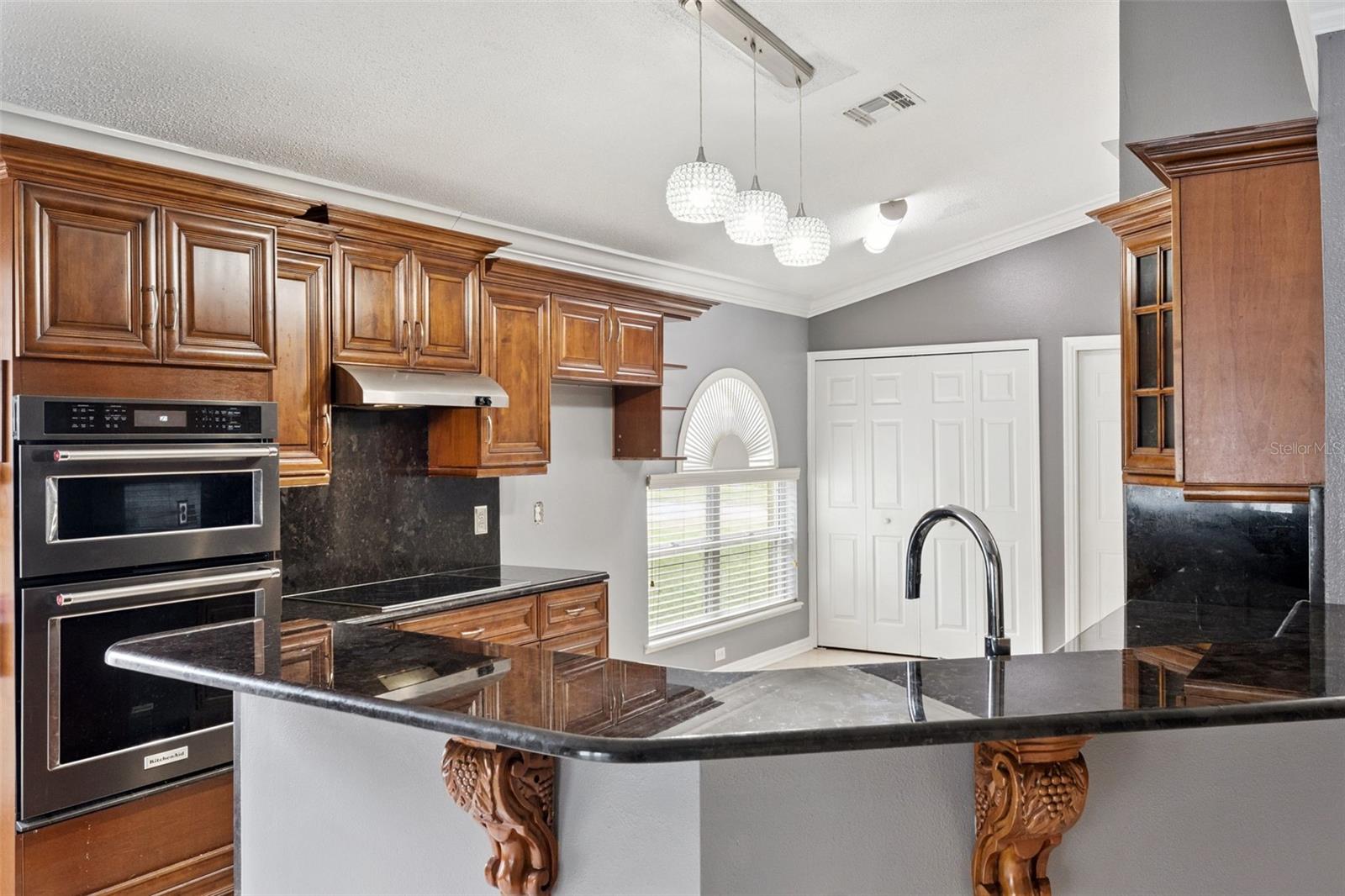 WINDING CREEK - Residential