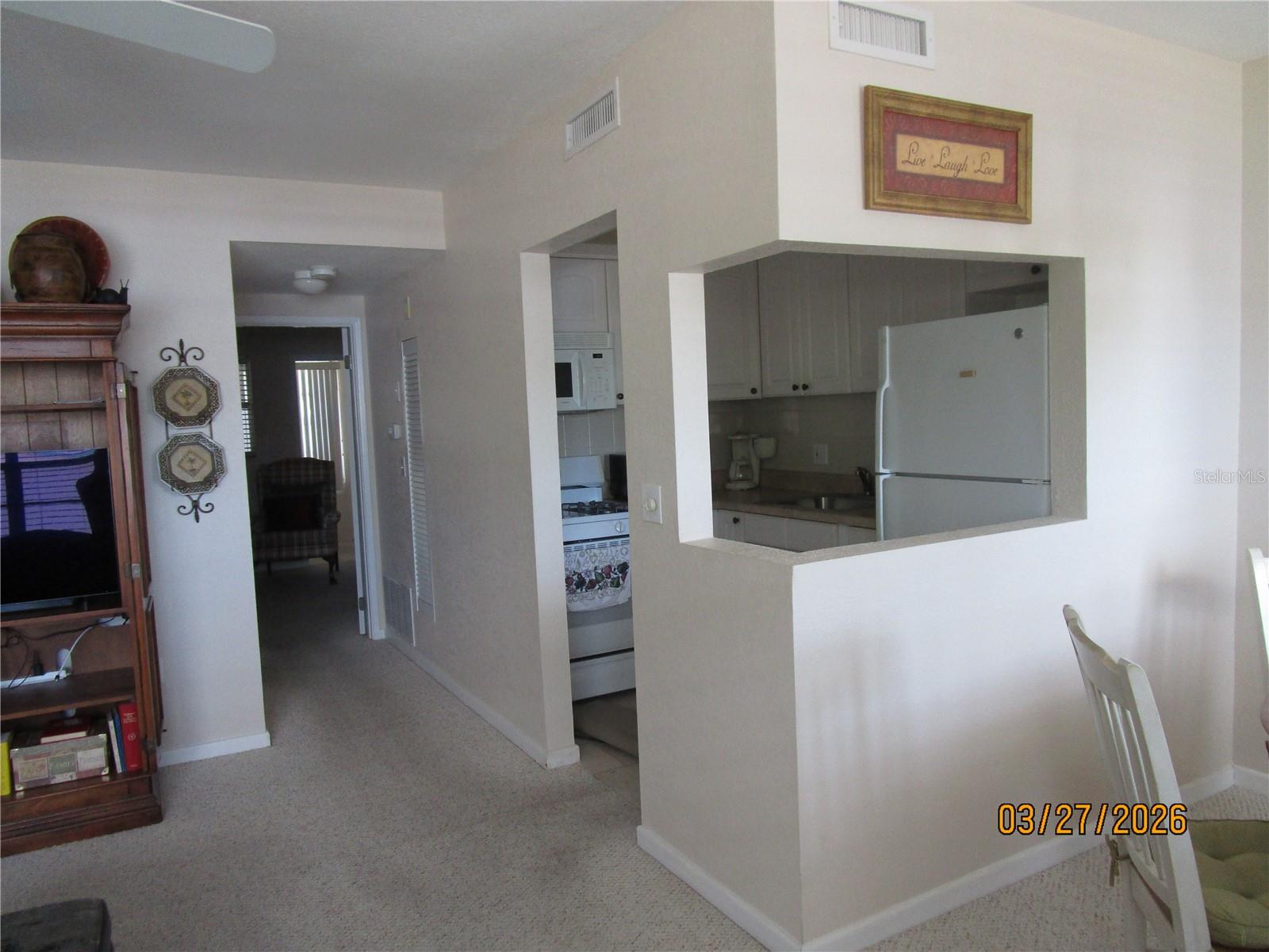 TOWN APTS CONDO - Residential