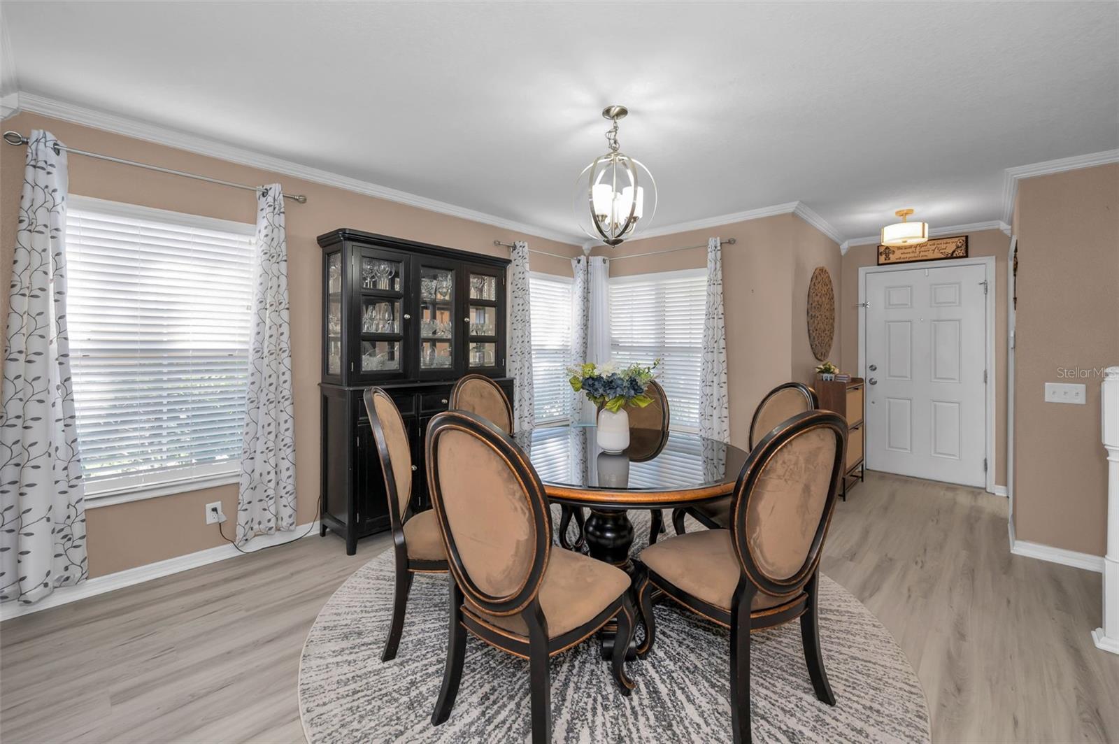 2574 HIDDEN COVE LANE