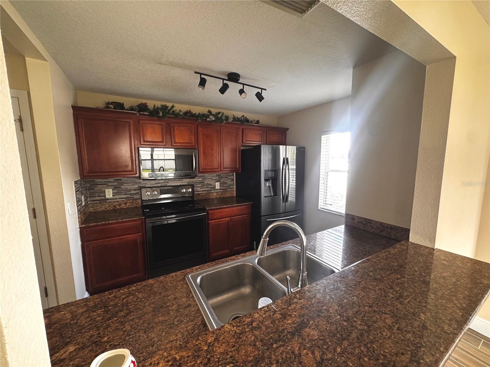 KINGS MILL PH II - Residential Lease