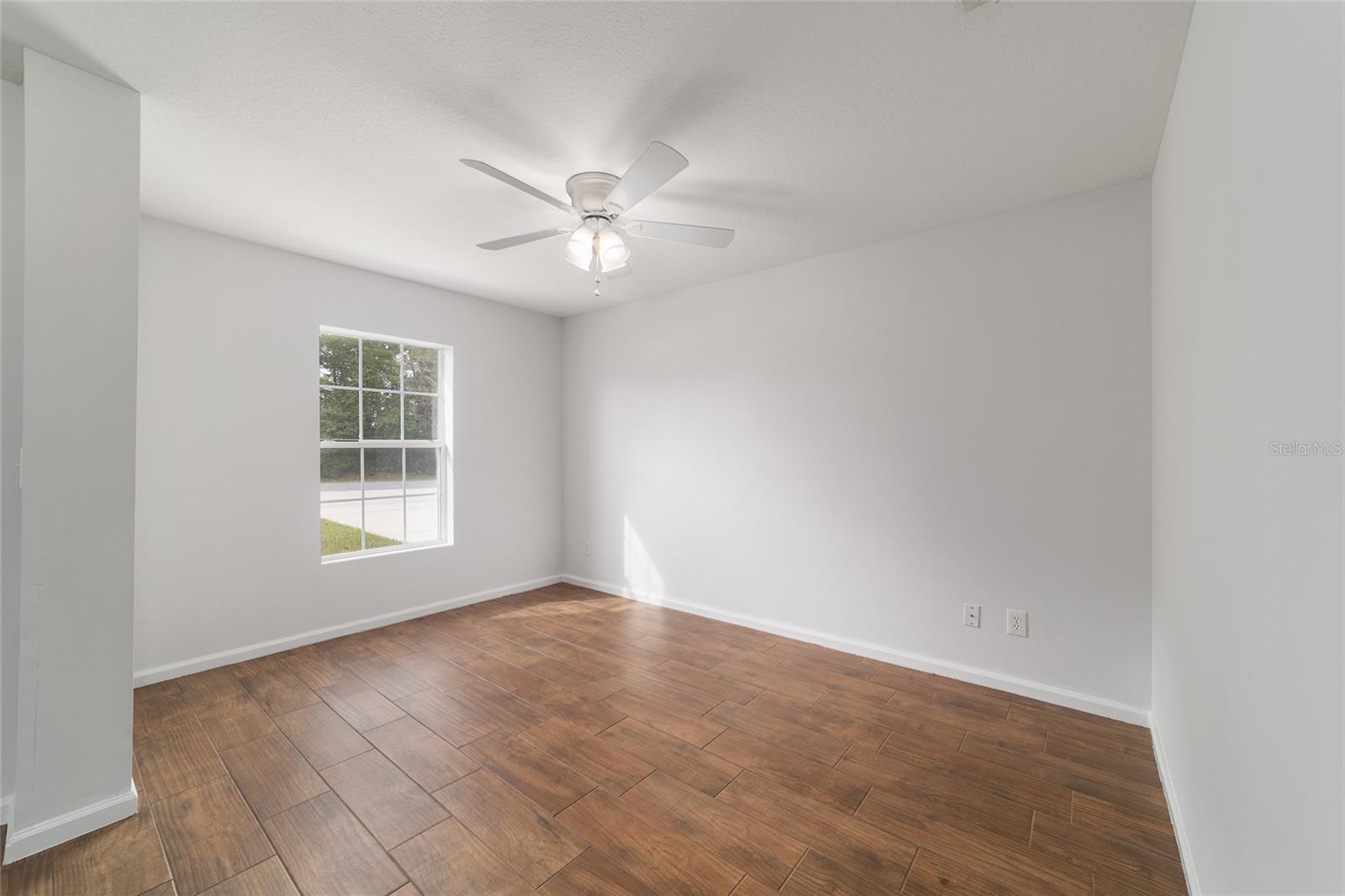 MARION OAKS - Residential