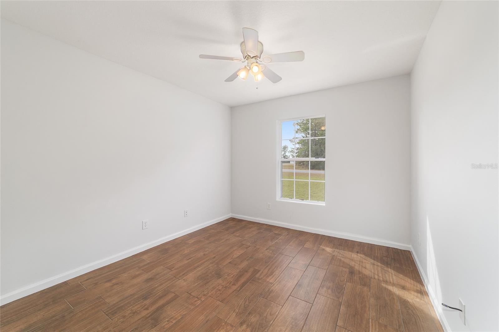 MARION OAKS - Residential