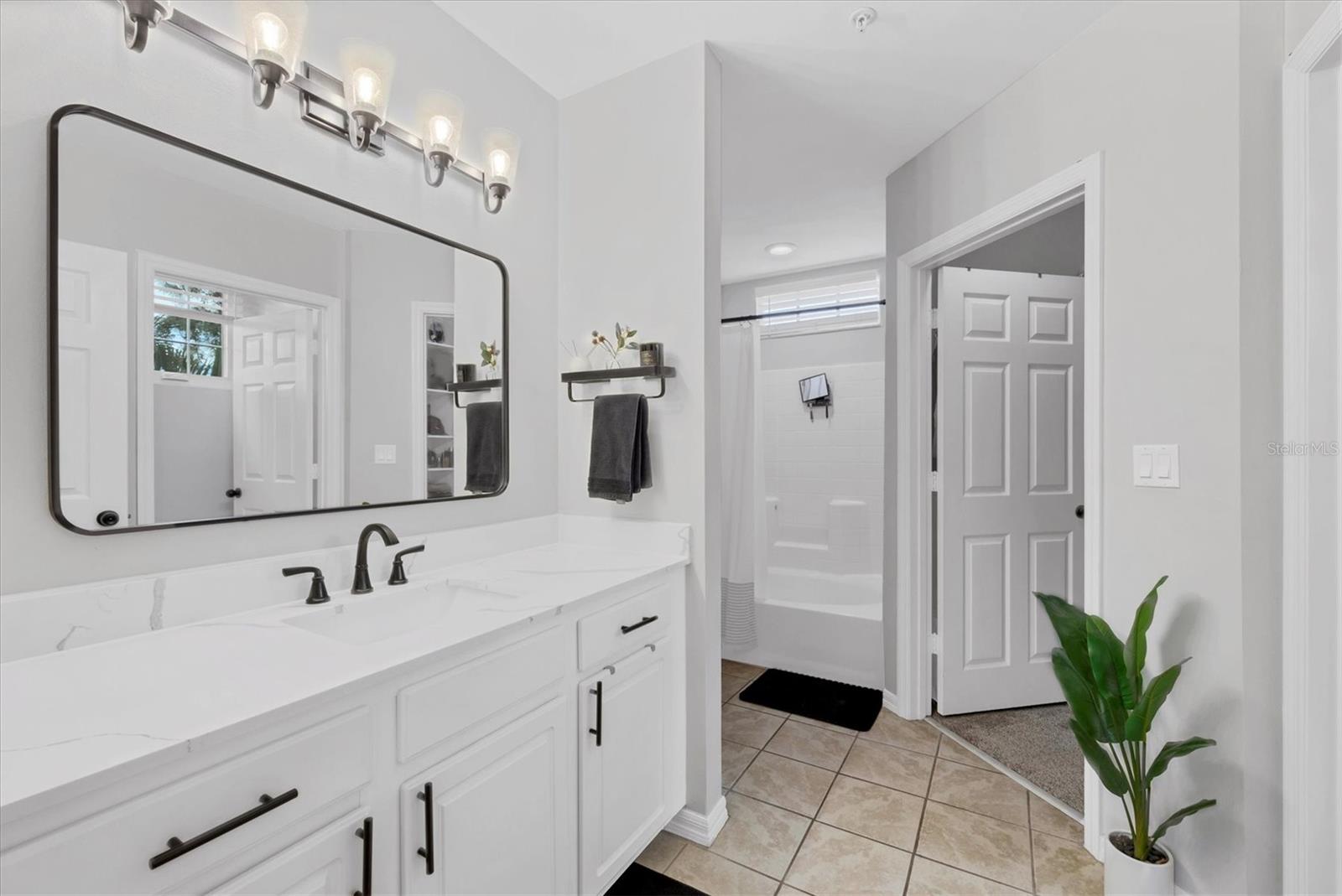 LAS PALMAS OF SARASOTA - Residential