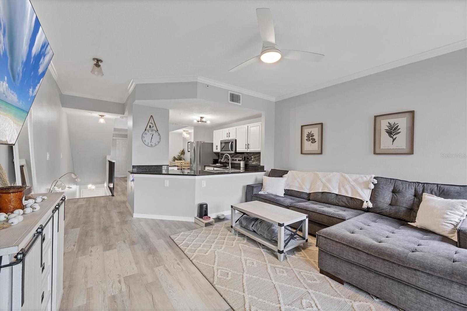 4751 TRAVINI CIRCLE 4-103