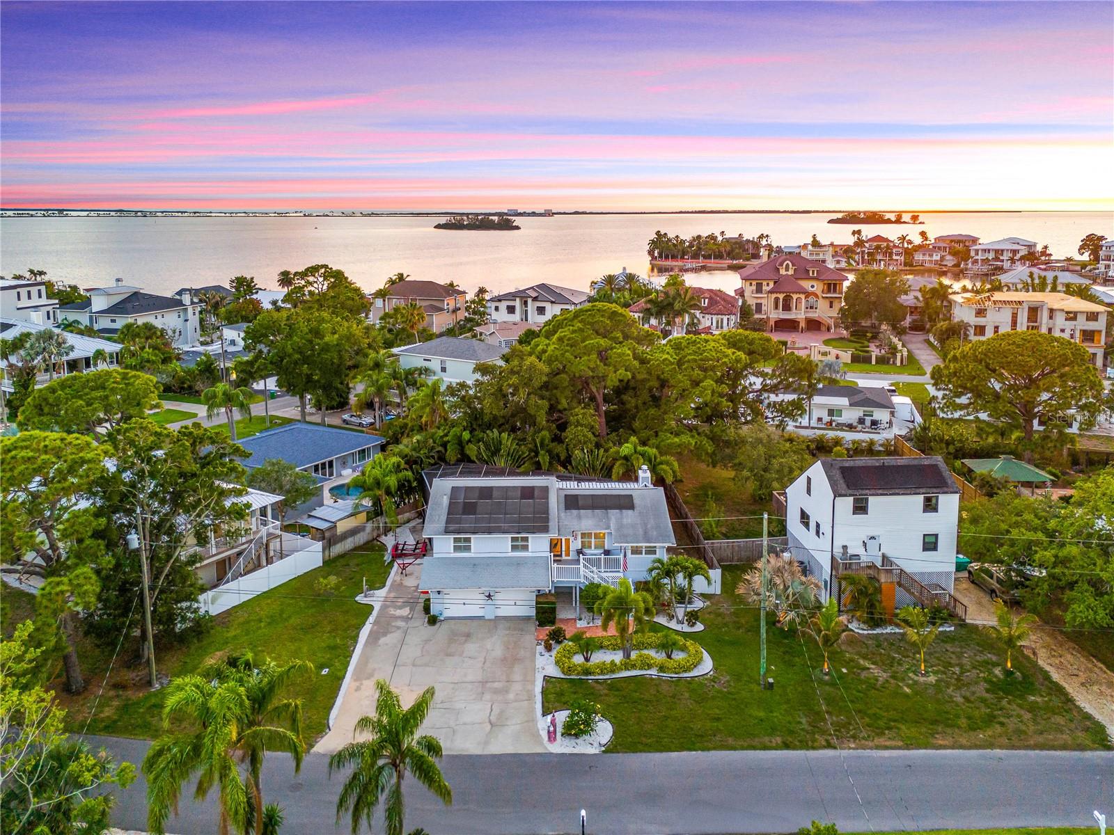 201 LAGOON DRIVE