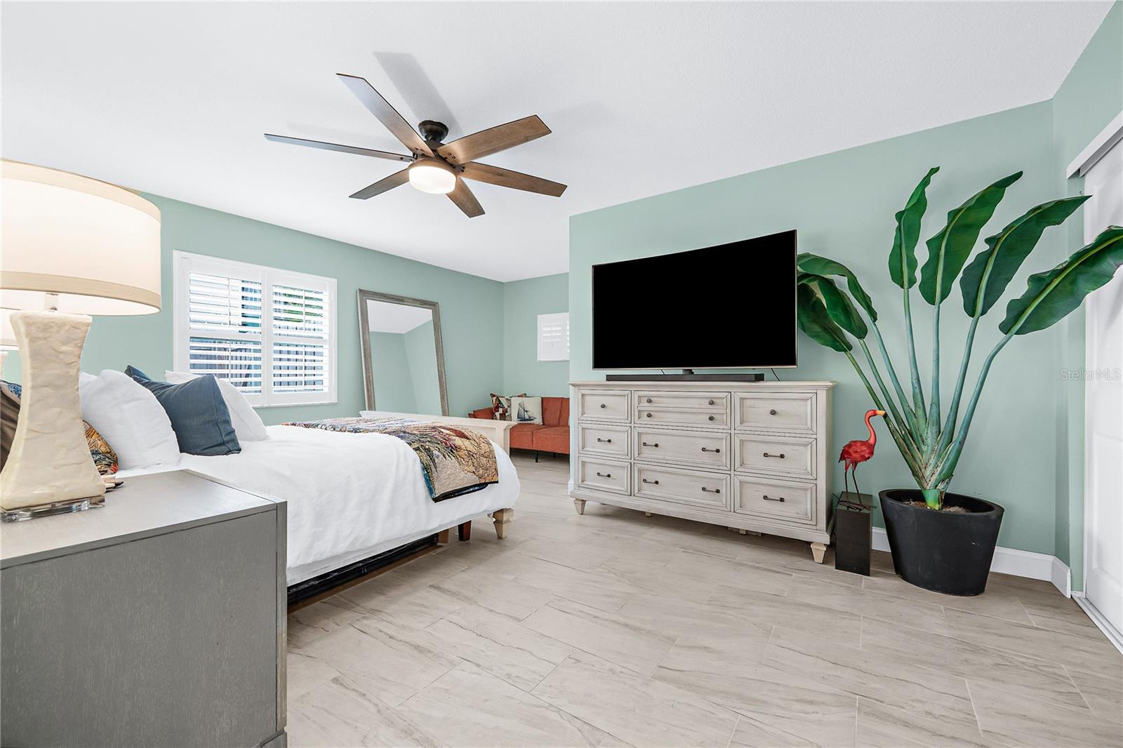 OZONA SHORES 1ST ADD - Residential