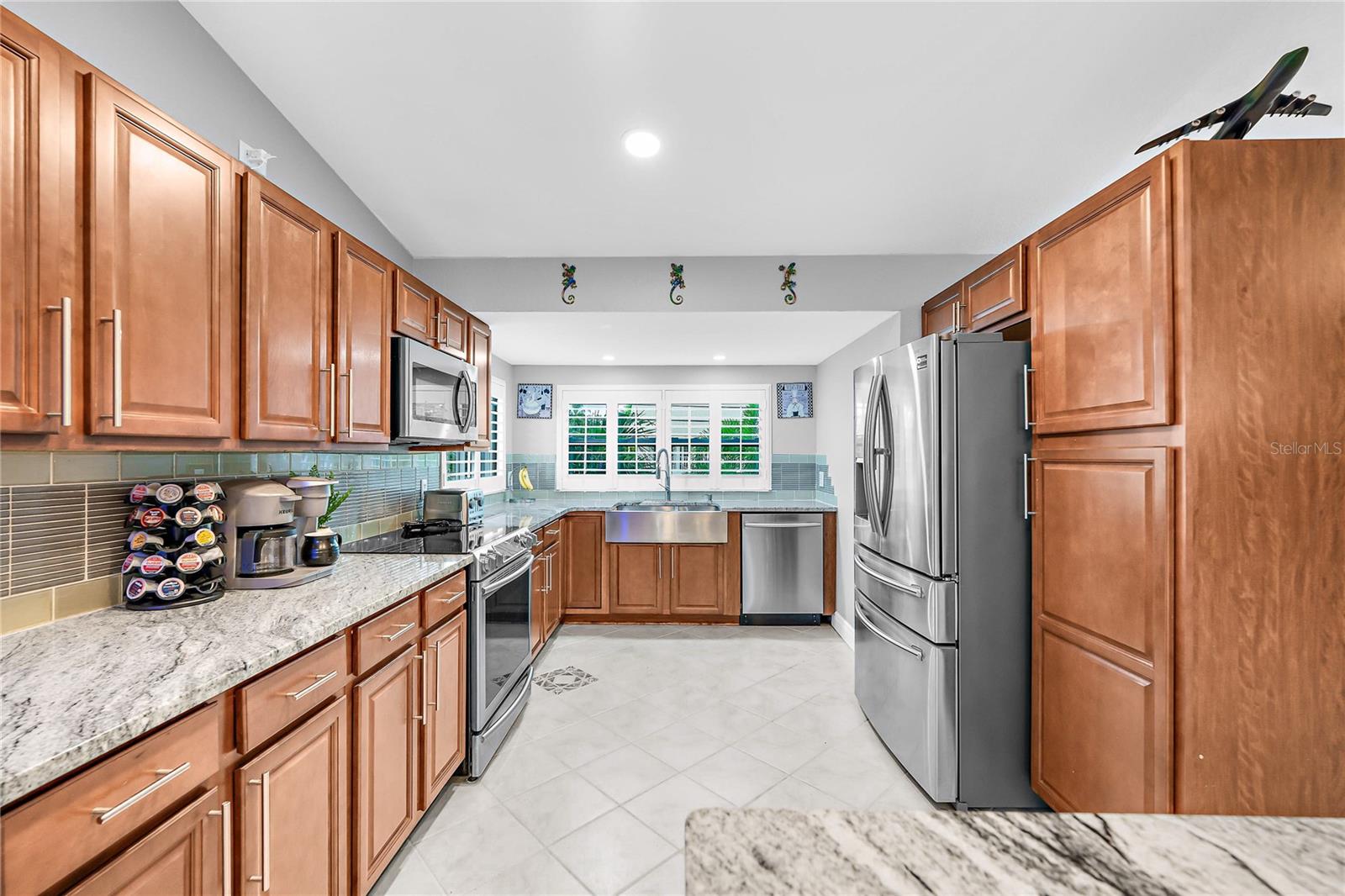 OZONA SHORES 1ST ADD - Residential