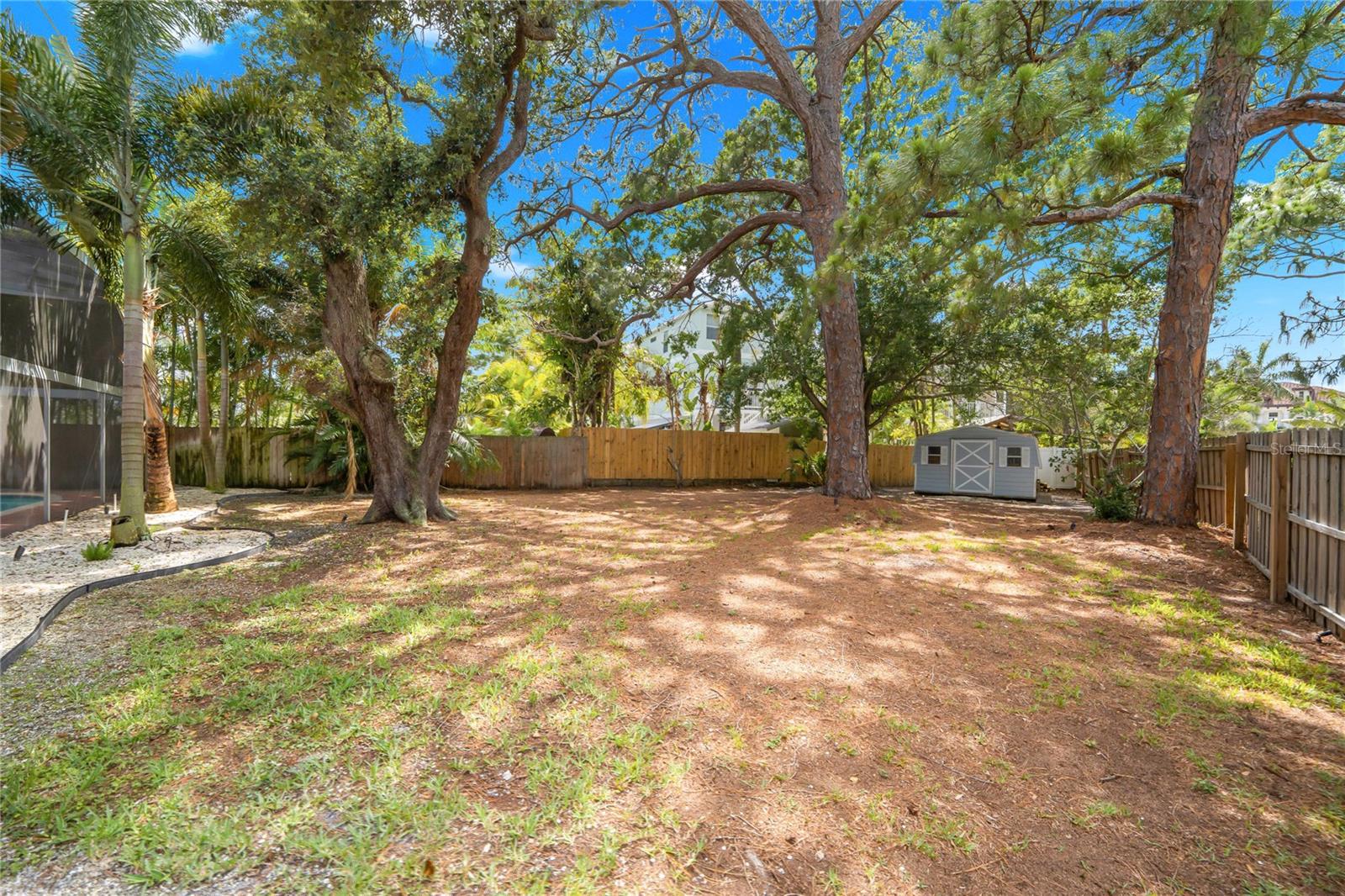 OZONA SHORES 1ST ADD - Residential