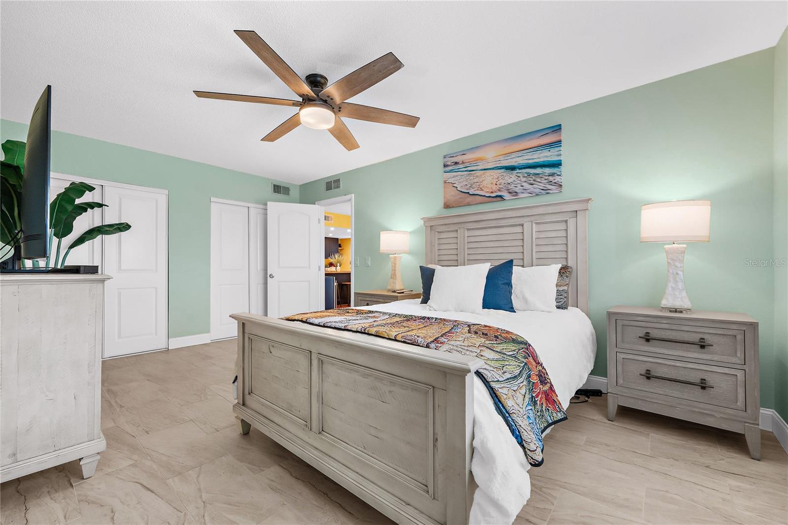 OZONA SHORES 1ST ADD - Residential