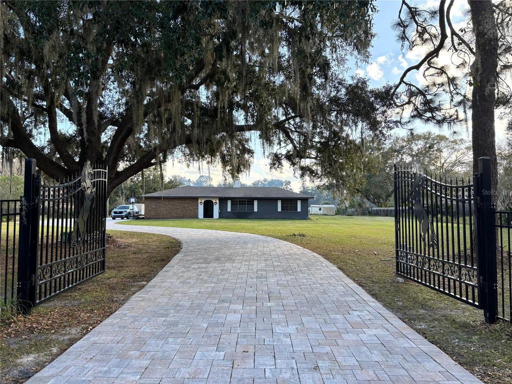 Photo of 1800 Granada Boulevard, Kissimmee, FL 34746 (MLS # S5142413)