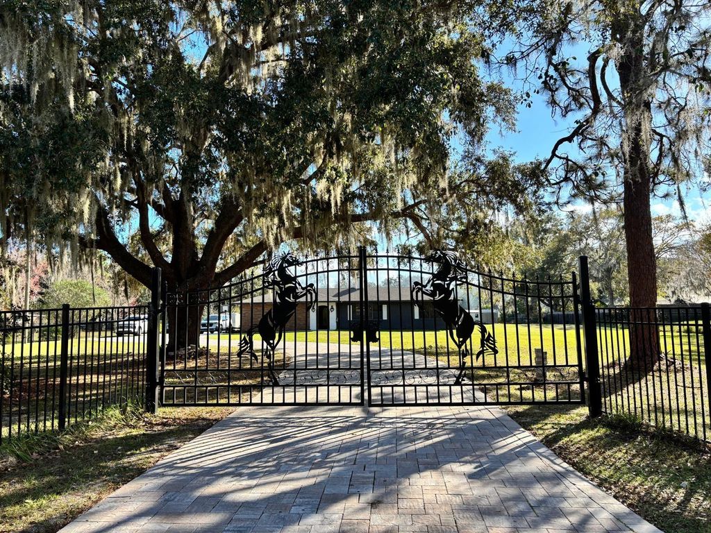 Photo of 1800 Granada Boulevard, Kissimmee, FL 34746 (MLS # S5142413)