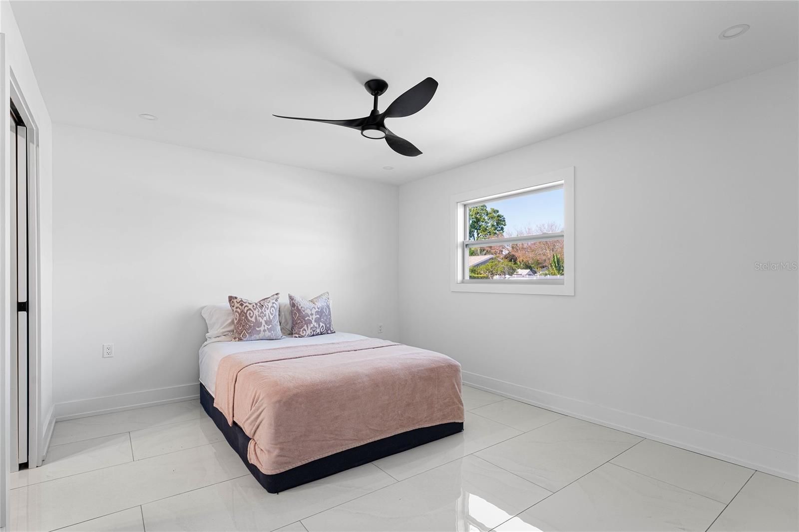 MARGARET ANNE SUB REVI - Residential