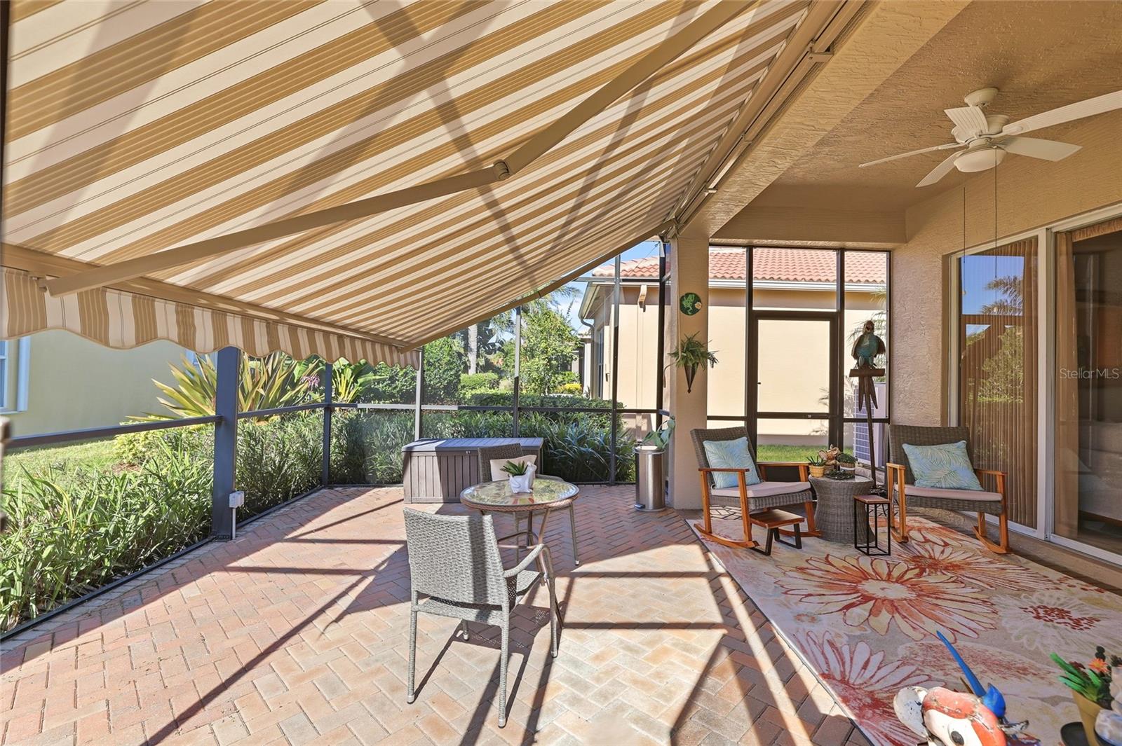 VALENCIA LAKES PH 02 - Residential