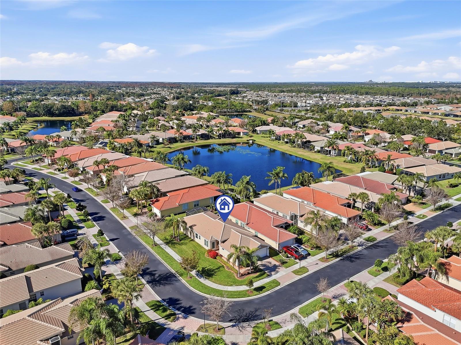 VALENCIA LAKES PH 02 - Residential