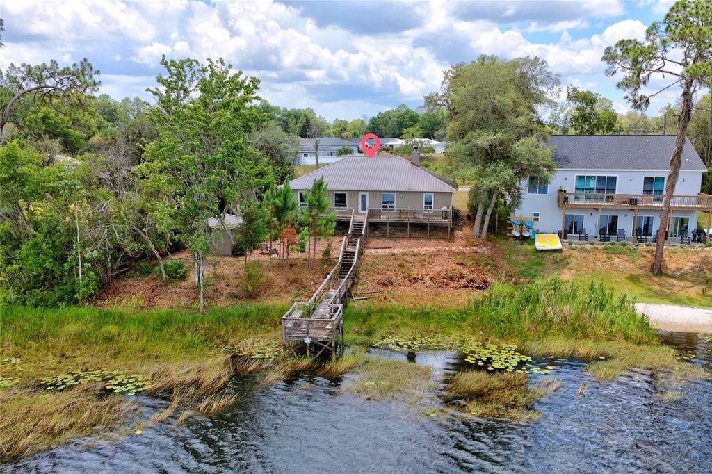 Photo of 13059 NE 7th Loop, Silver Springs, FL 34488 (MLS # OM727852)