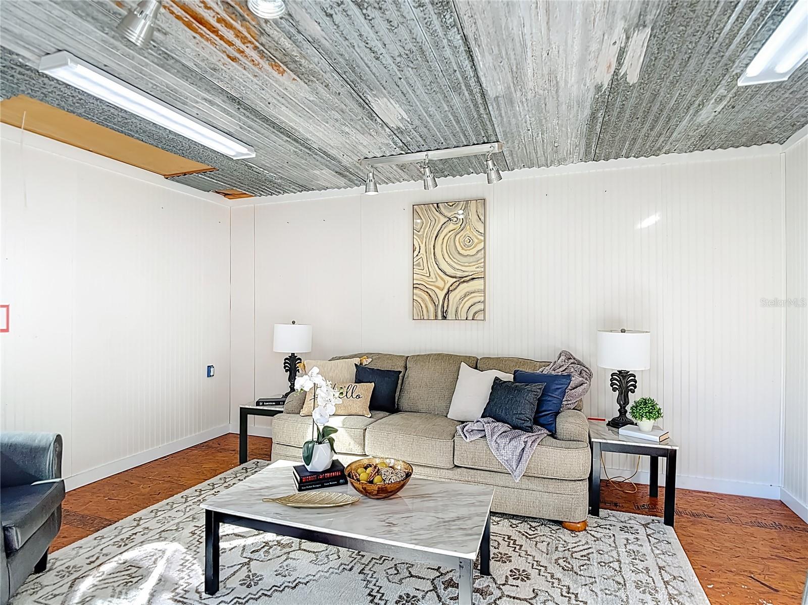 EVELYN CITY - Residential