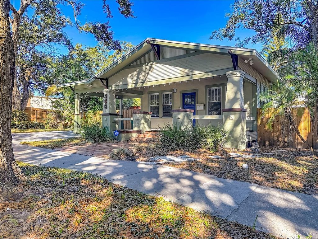 Photo of 906 E Broad Street, Tampa, FL 33604 (MLS # TB8465071)
