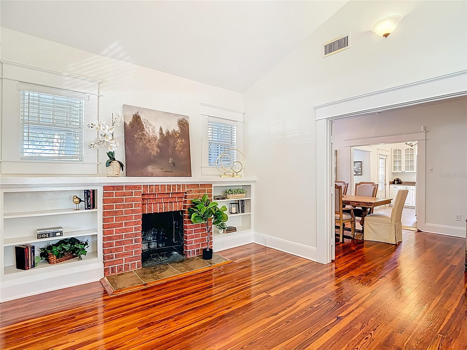 EVELYN CITY - Residential