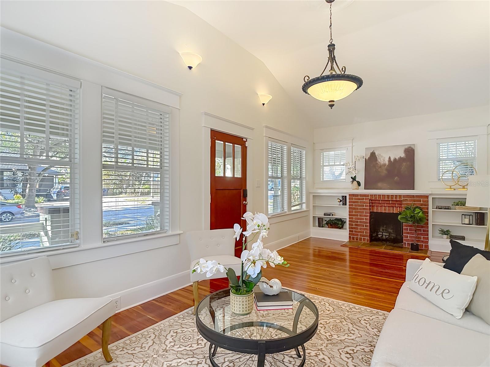 EVELYN CITY - Residential