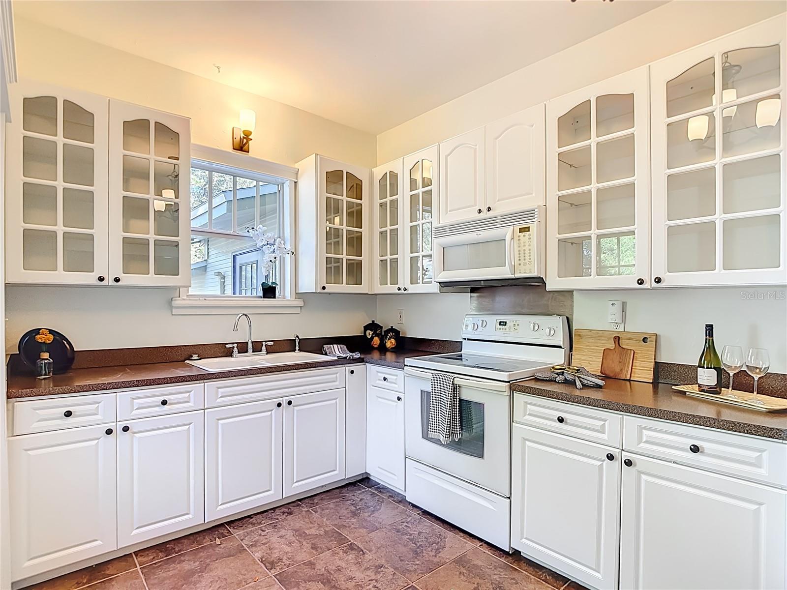 EVELYN CITY - Residential