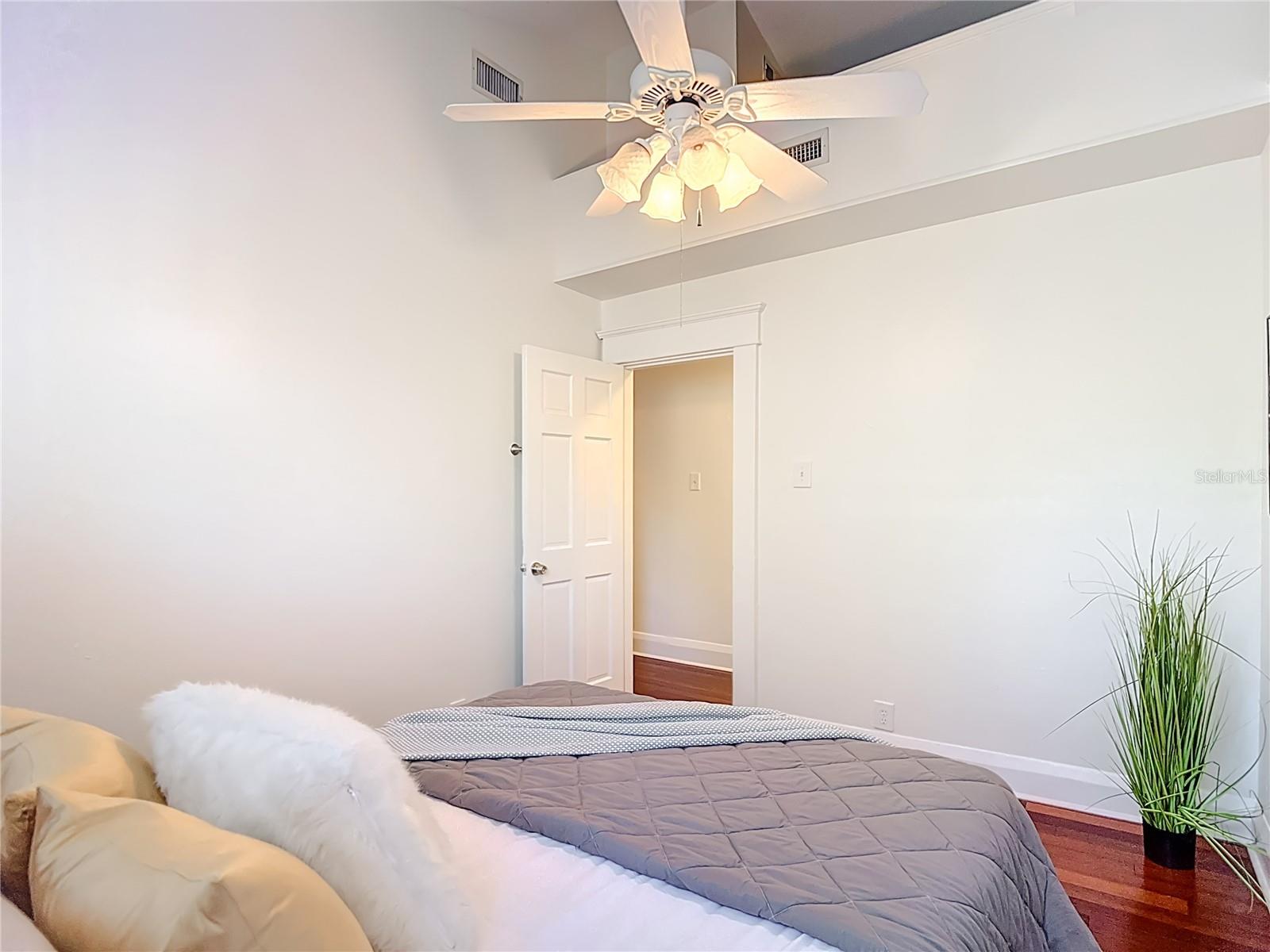 EVELYN CITY - Residential