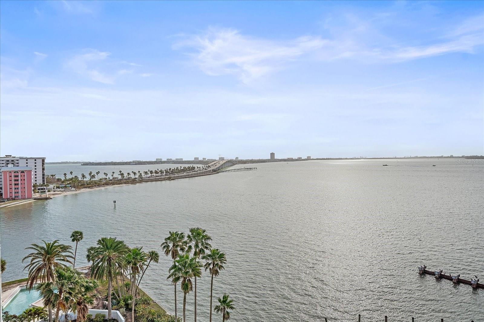 CONDO ON THE BAY TOWER I - Residential