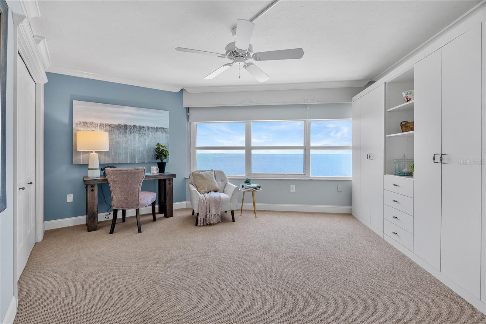 CONDO ON THE BAY TOWER I - Residential
