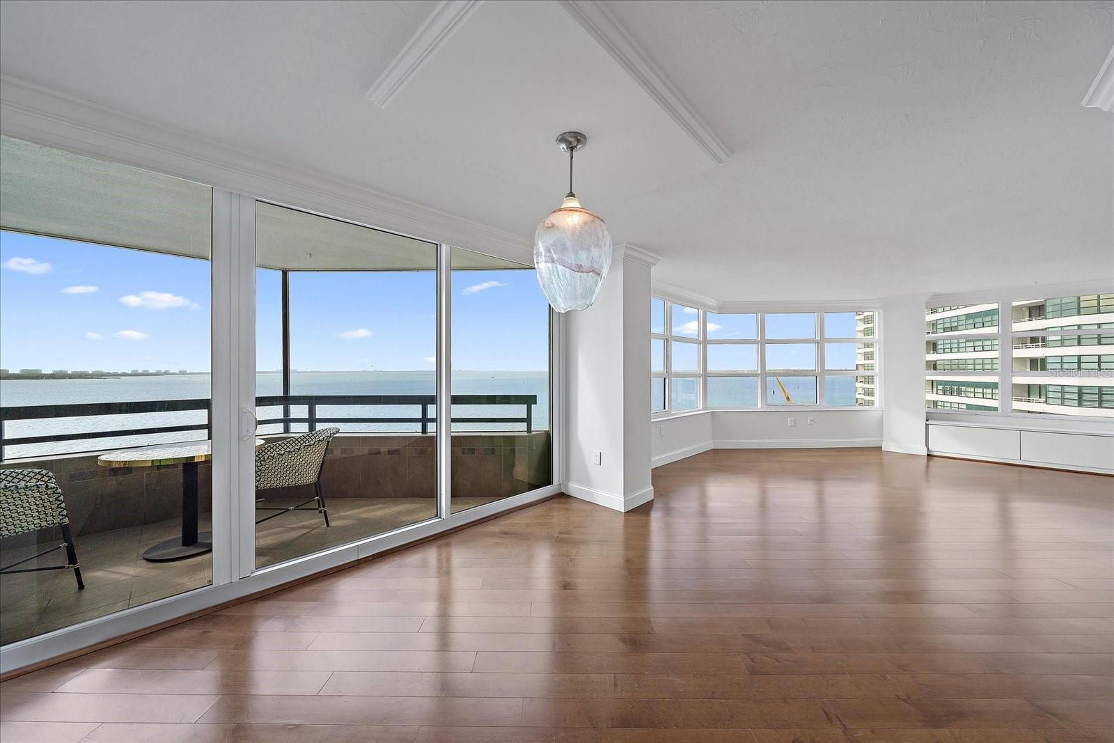 CONDO ON THE BAY TOWER I - Residential