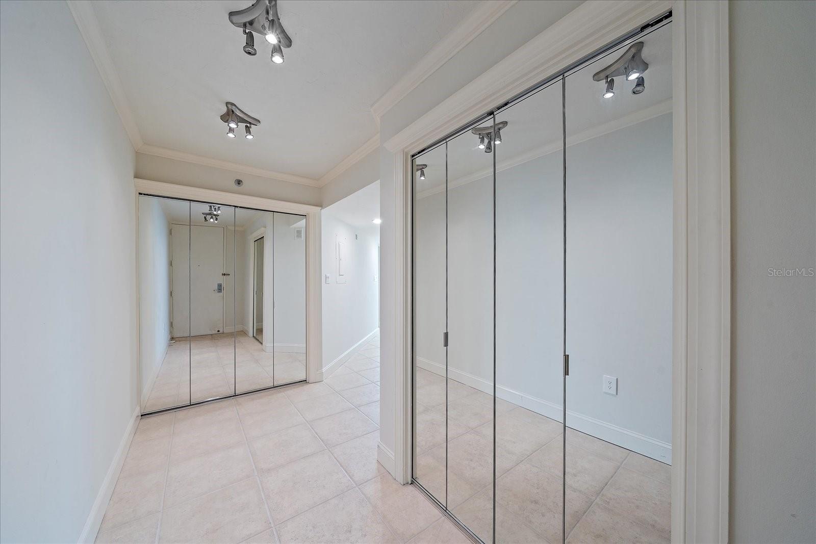 CONDO ON THE BAY TOWER I - Residential