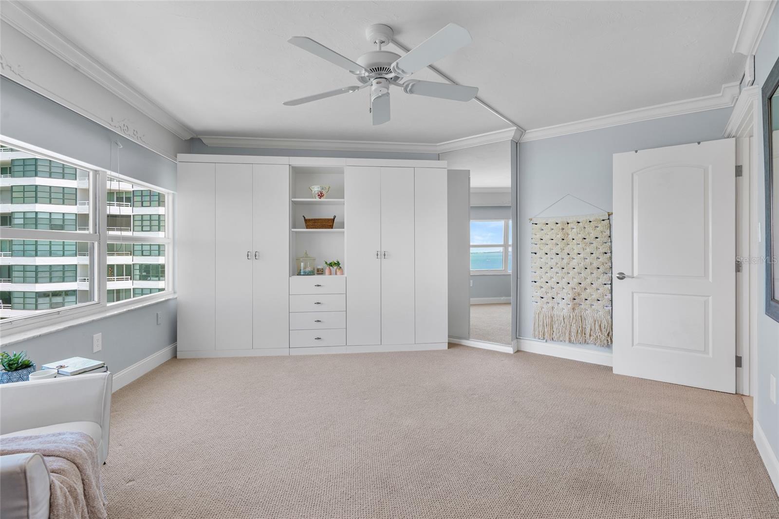 CONDO ON THE BAY TOWER I - Residential