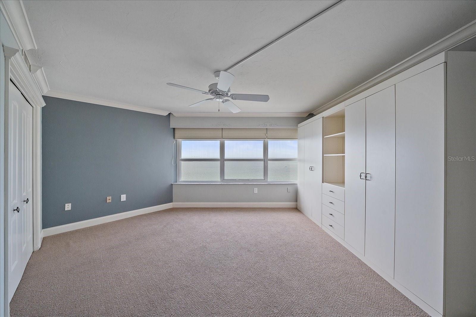 CONDO ON THE BAY TOWER I - Residential