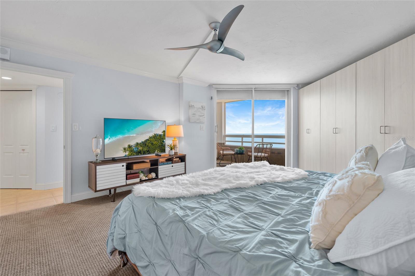 CONDO ON THE BAY TOWER I - Residential