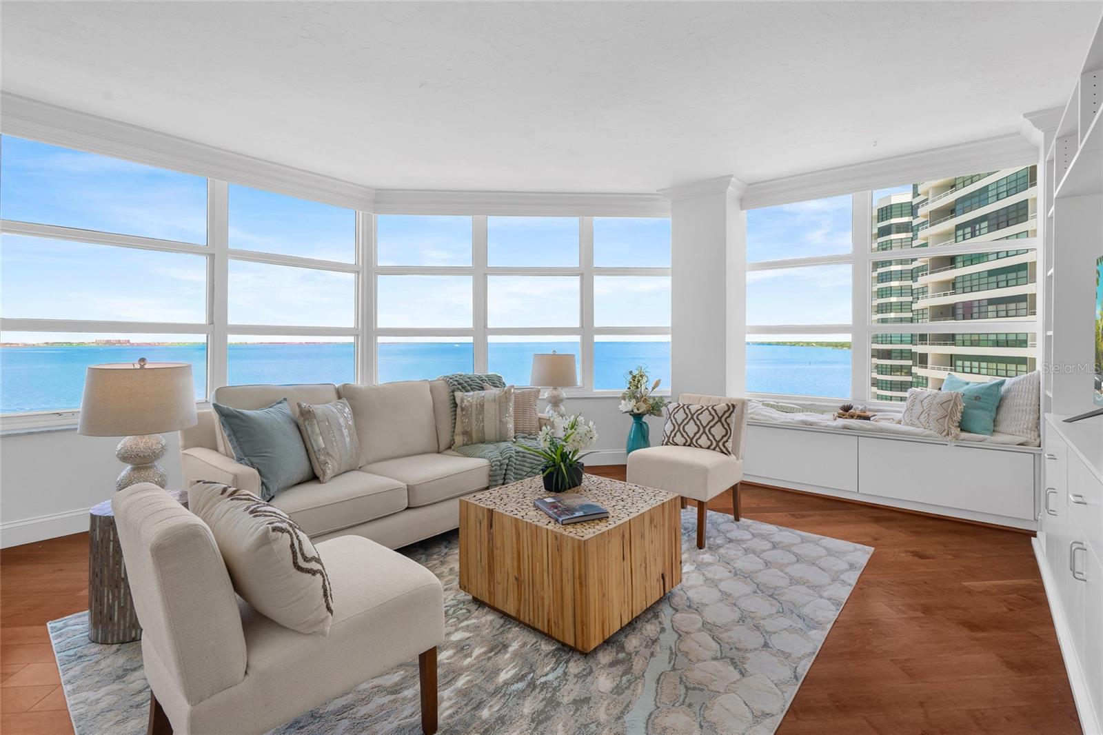 CONDO ON THE BAY TOWER I - Residential