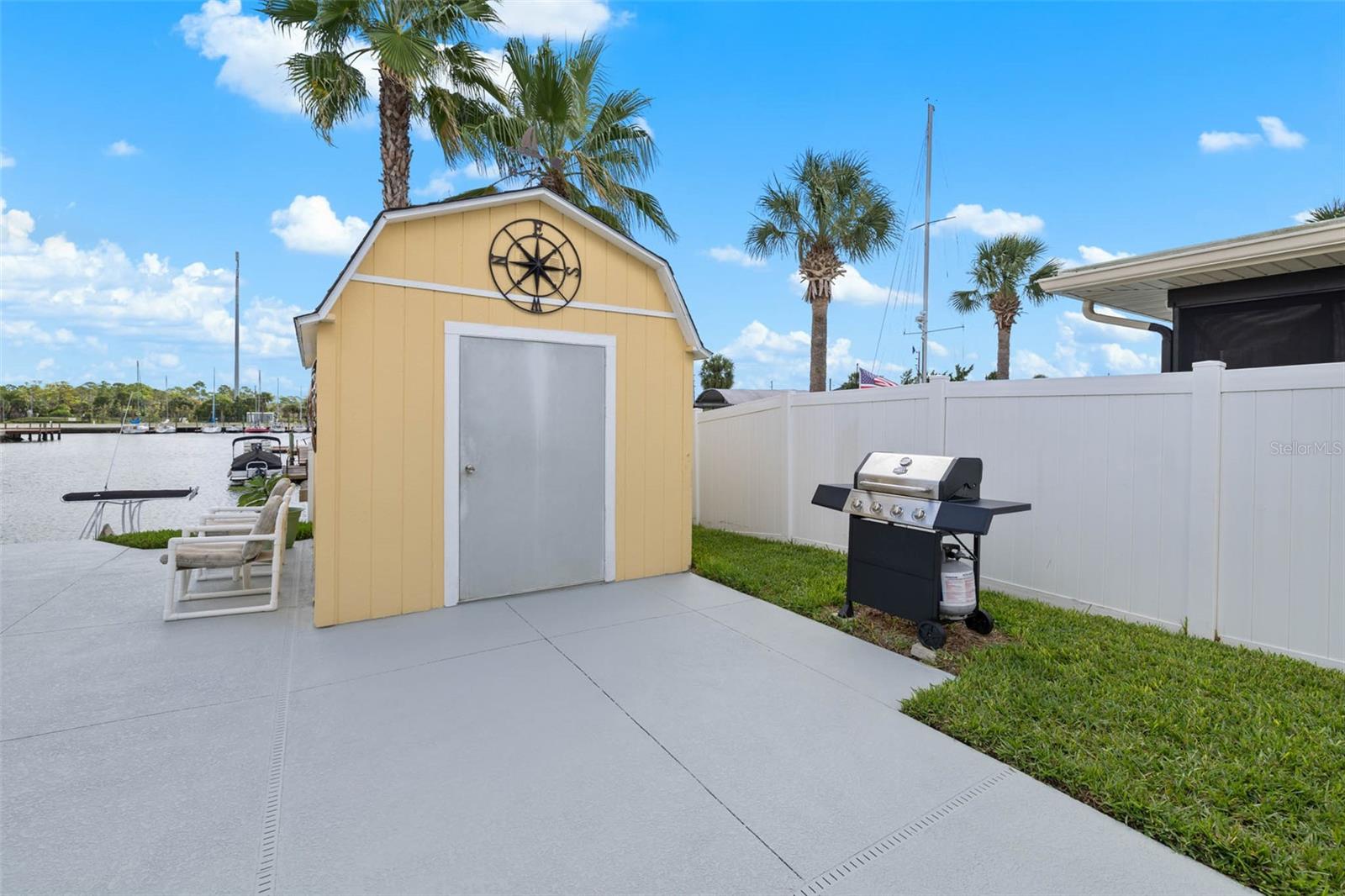 HERNANDO BEACH - Residential