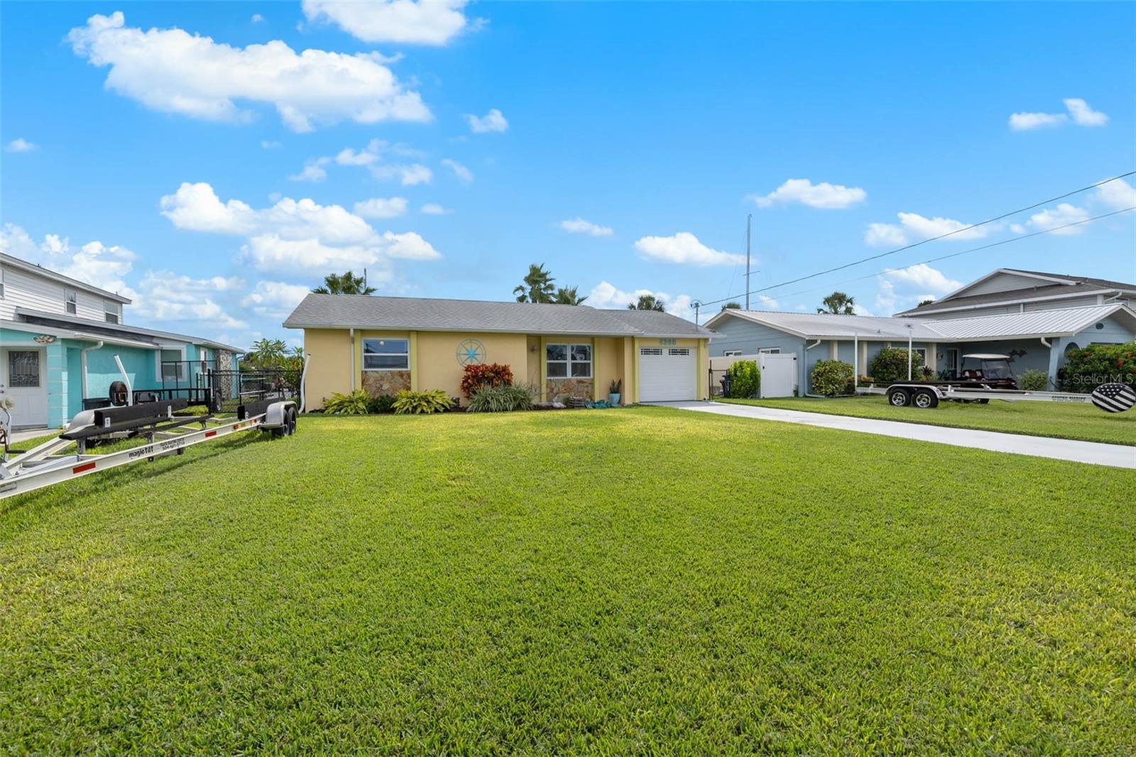 HERNANDO BEACH - Residential