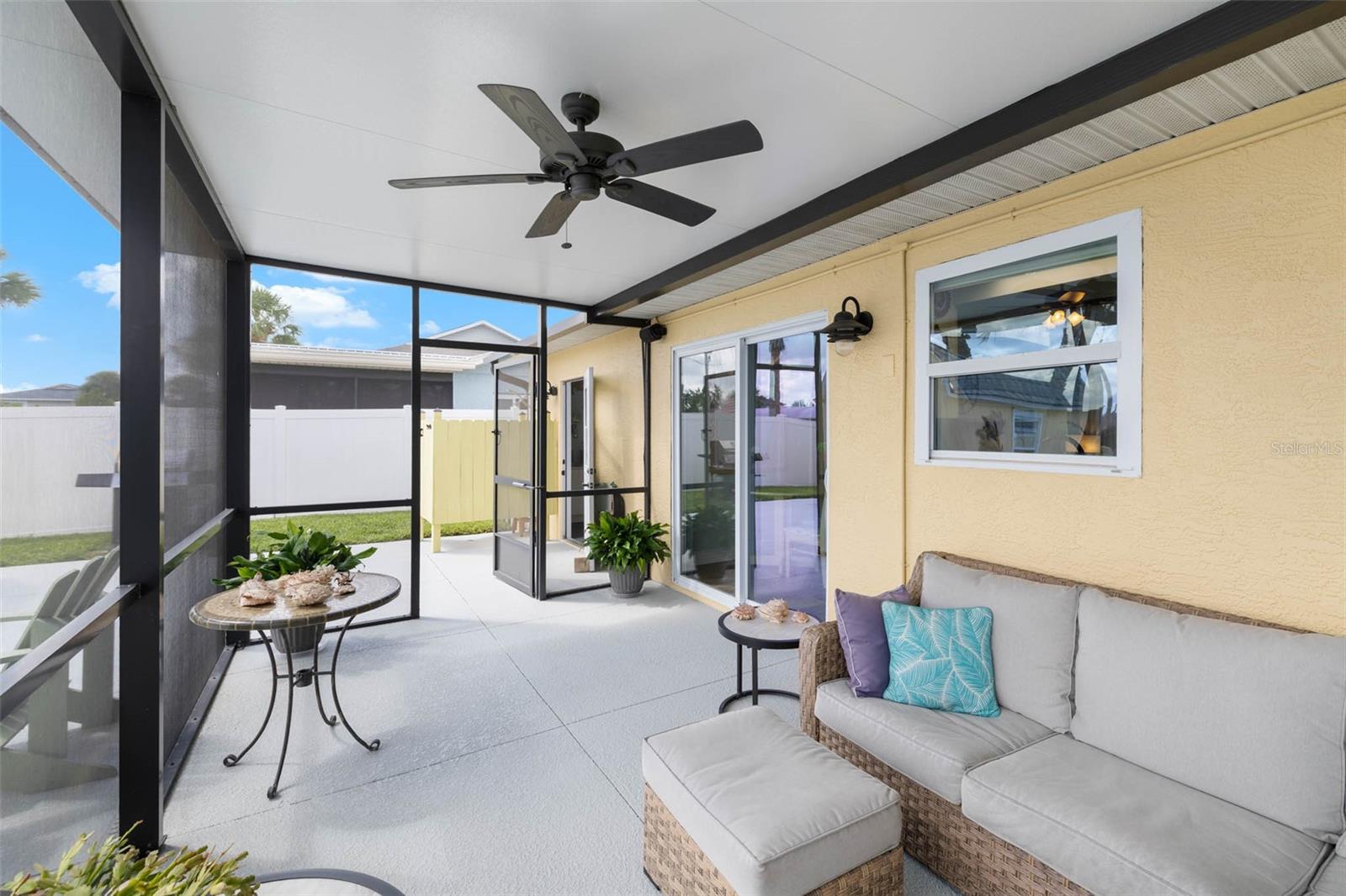 HERNANDO BEACH - Residential