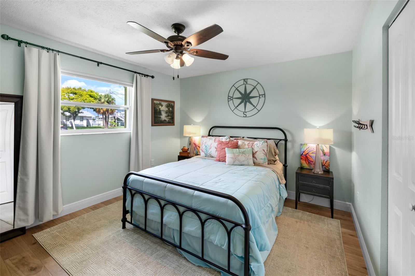 HERNANDO BEACH - Residential