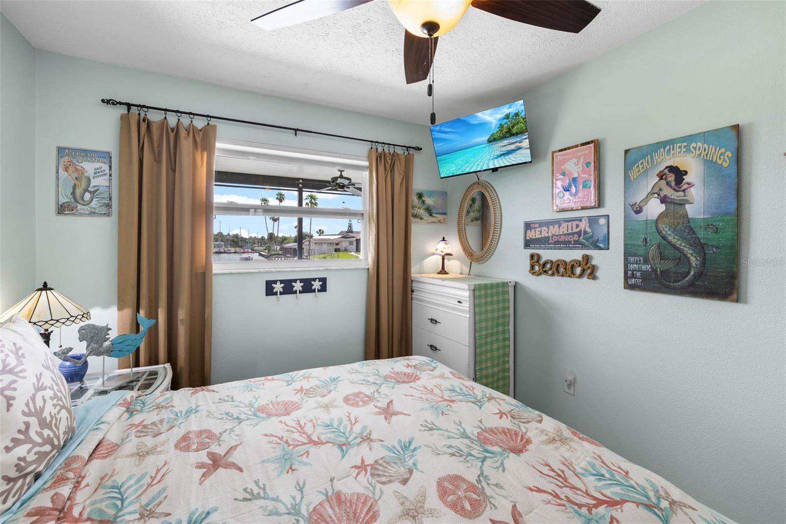 HERNANDO BEACH - Residential