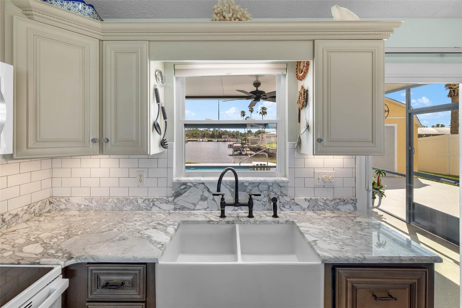 HERNANDO BEACH - Residential