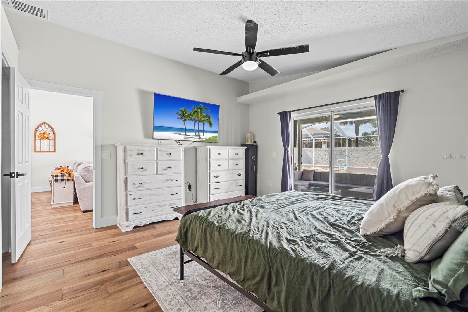 BRIARWOODS - Residential