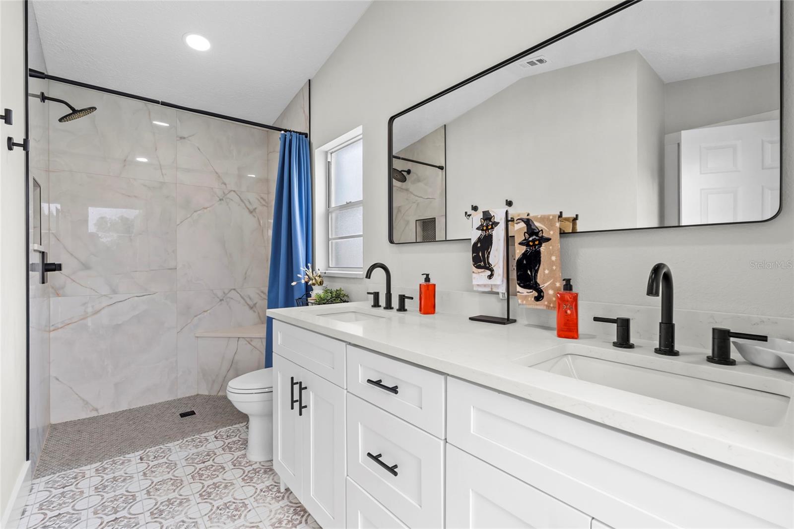 BRIARWOODS - Residential