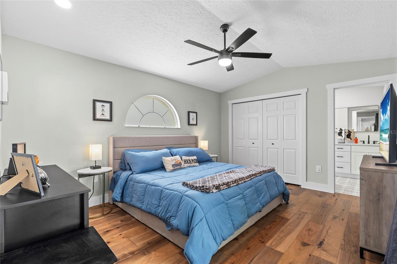 BRIARWOODS - Residential