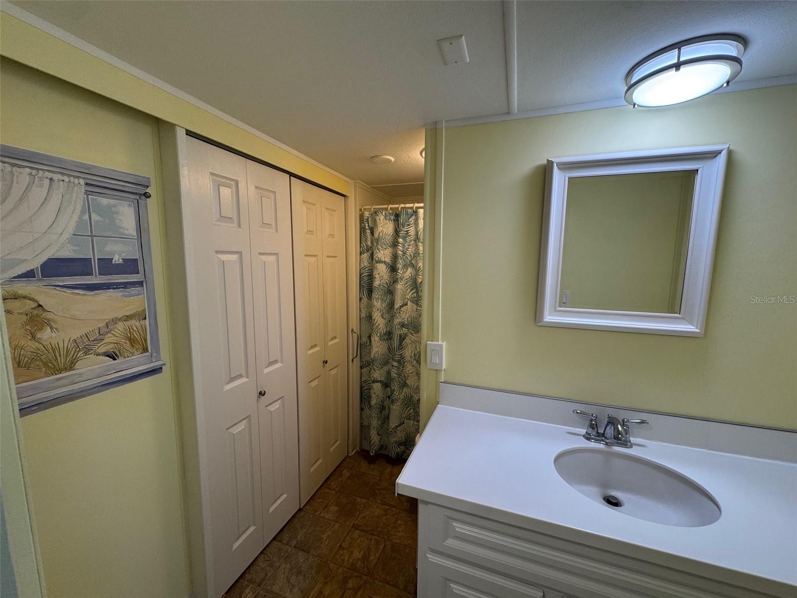 SOUTH WINDS MHP CO-OP - Residential