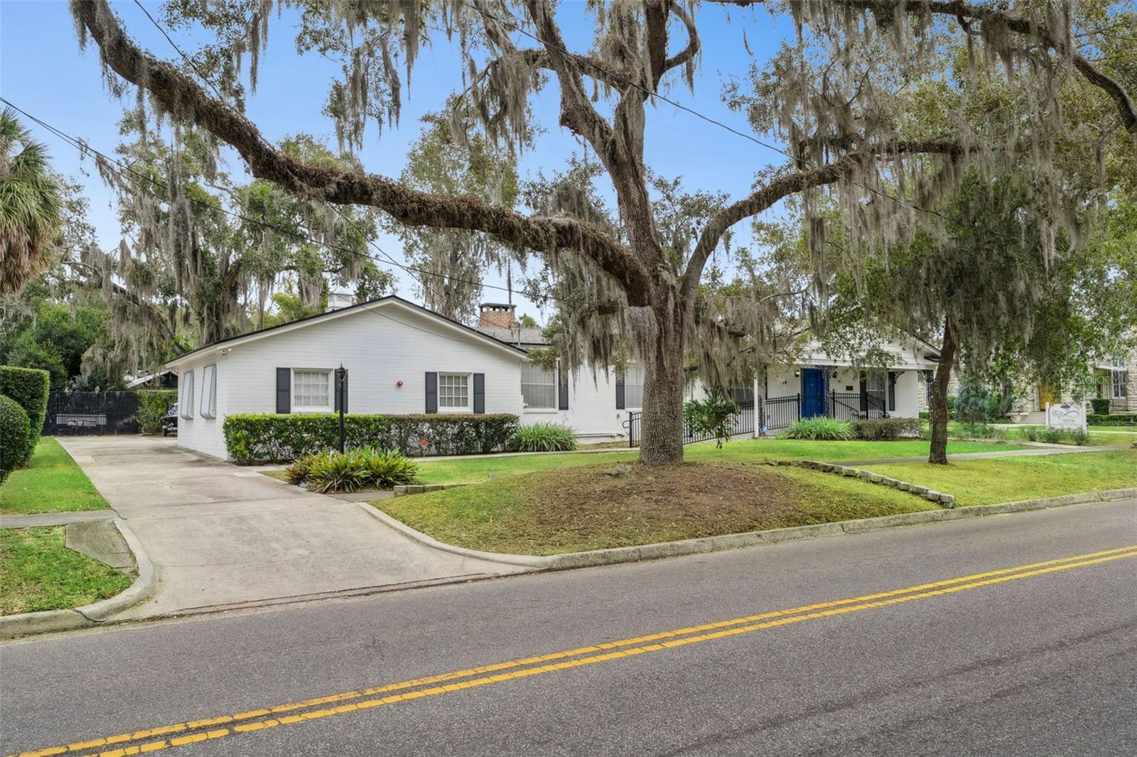 EUSTIS - Commercial Sale