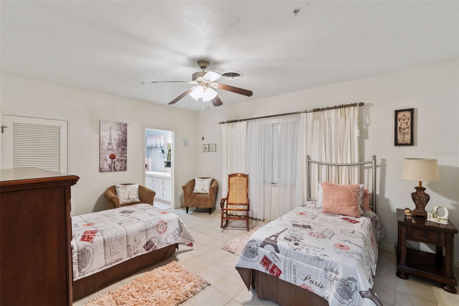 EUSTIS - Commercial Sale