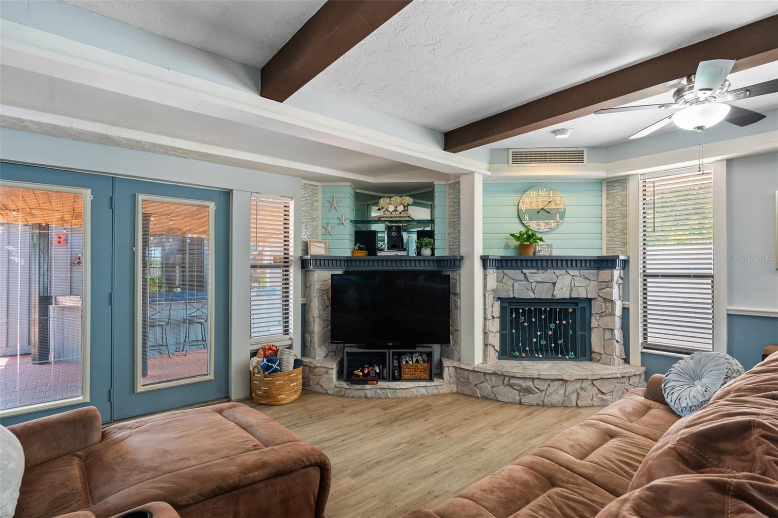 PAVER PARK ESTATES 2ND ADD - Residential