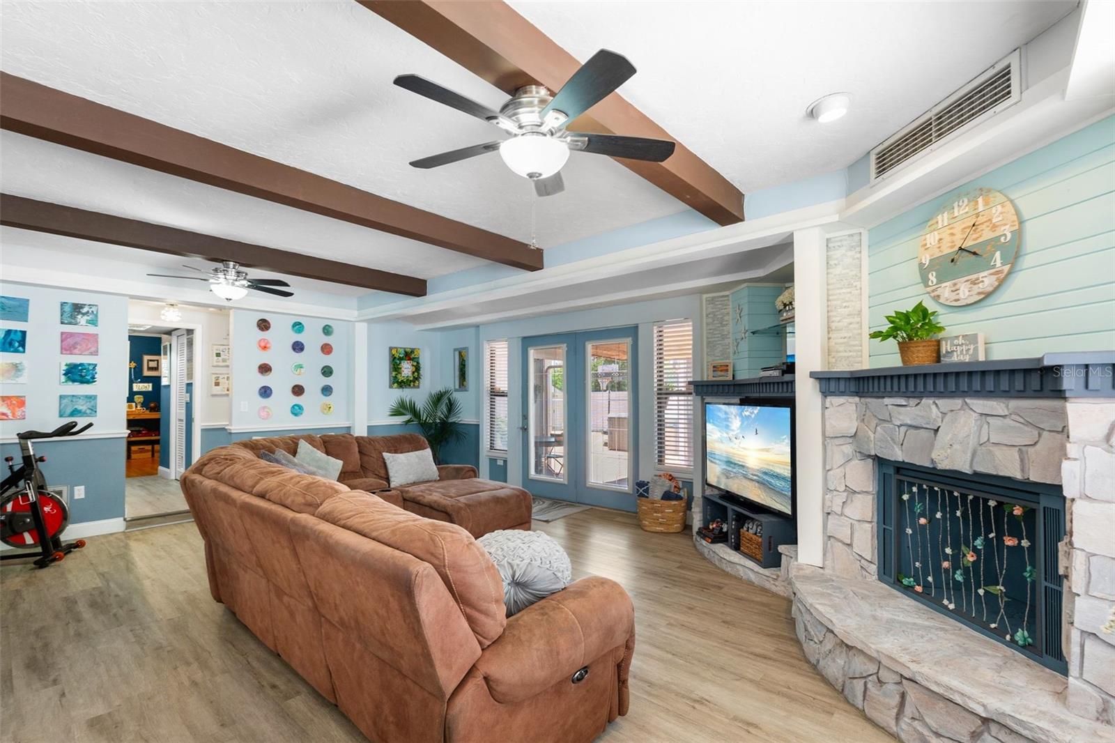 PAVER PARK ESTATES 2ND ADD - Residential