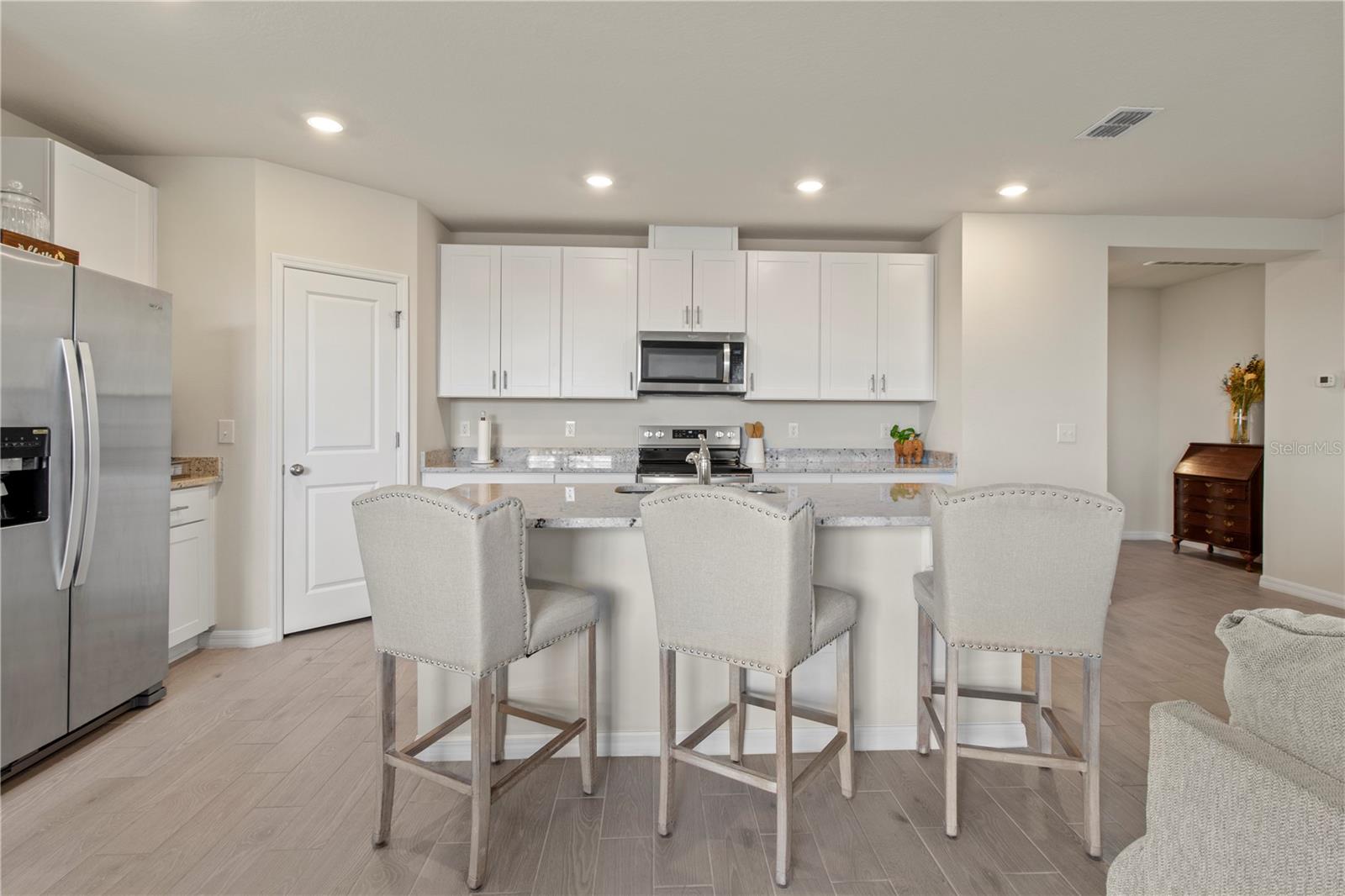 10170 DAYBREAK GLEN