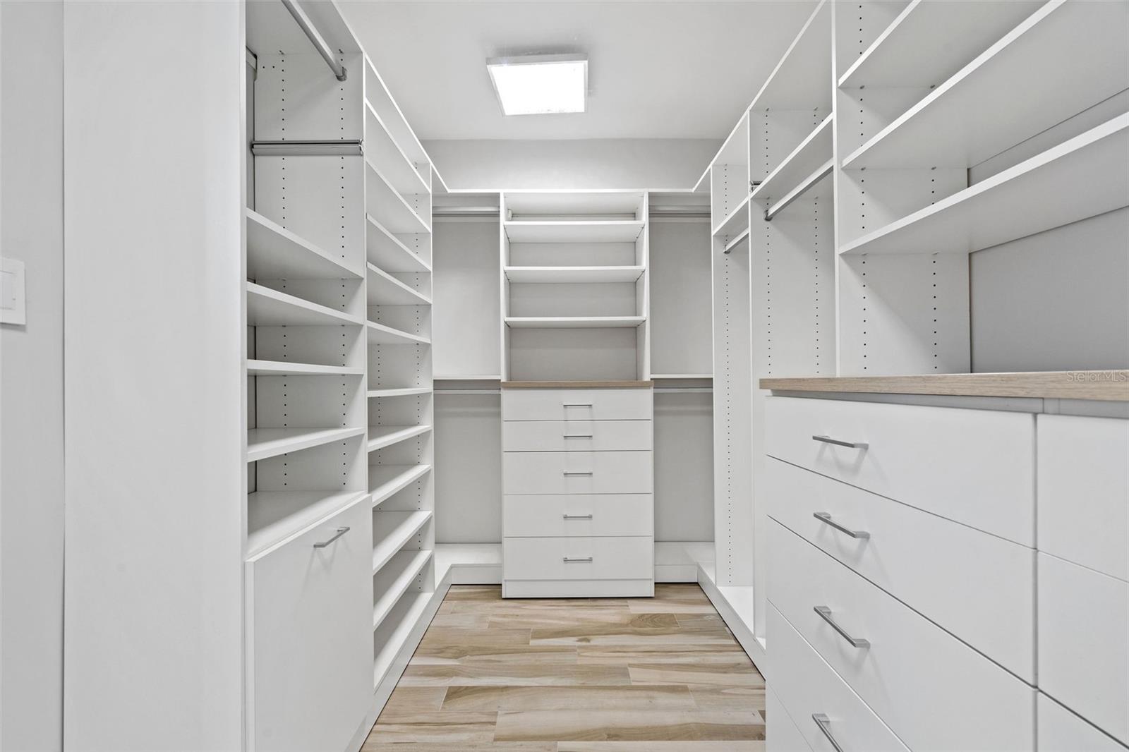 DORADO BEACH EAST - Residential